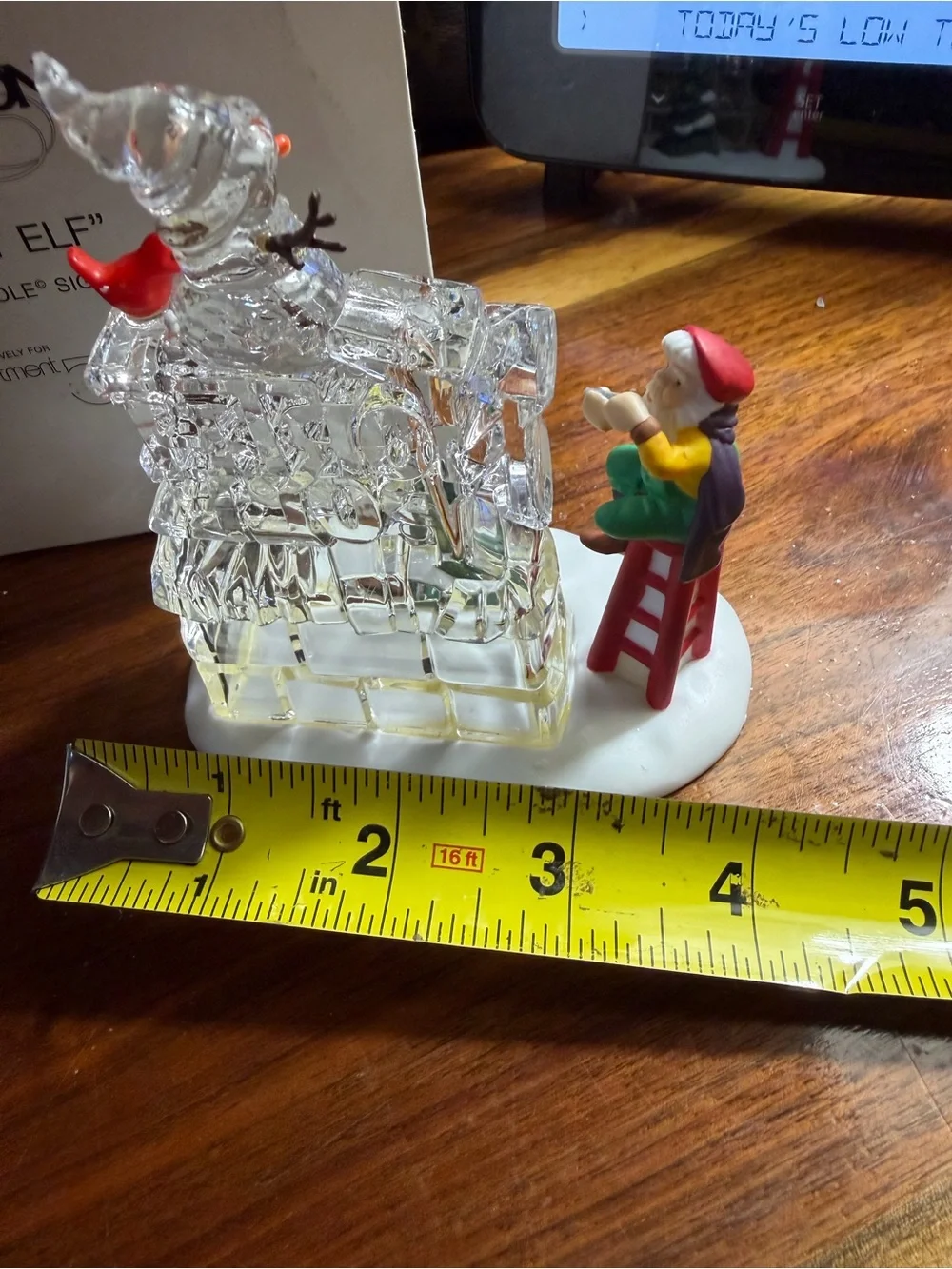 Department 56 A busy elf Sculpture with Holiday Figurines
